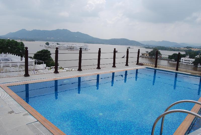 Udaigarh - Udaipur Hotel Buitenkant foto